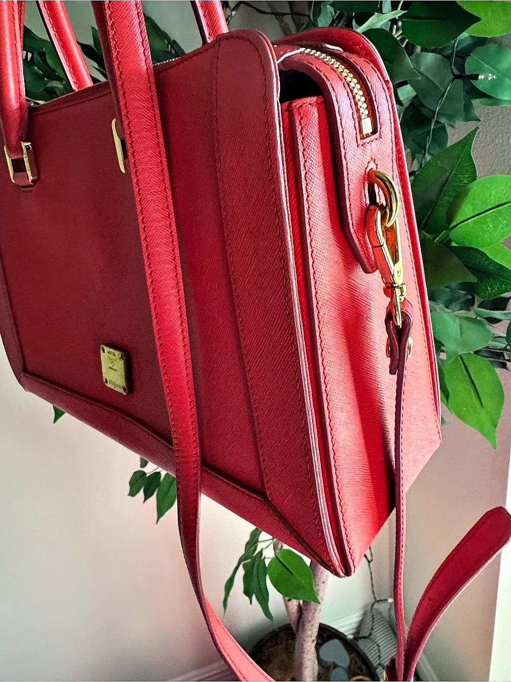 MCM Milano Saffiano Leather Two-Way with COA - Picture 11 of 12